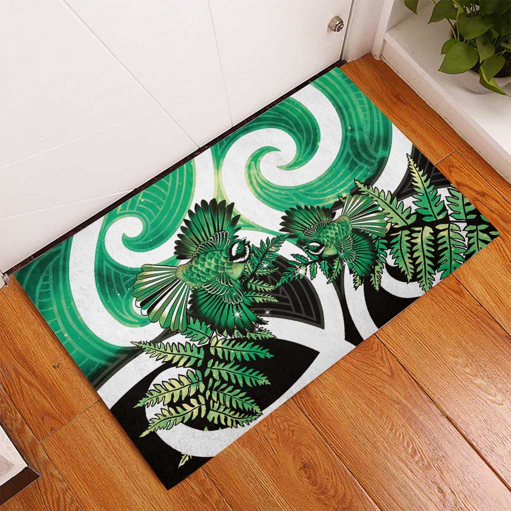 Piwakawaka New Zealand Matariki Rubber Doormat Maori New Year Silver Fern Green Galaxy LT14 - Polynesian Pride