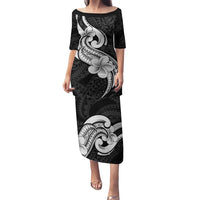 Polynesia Family Matching Outfits Puletasi Dress And Hawaiian Shirt Plumeria With Tribal Pattern Black Vibes LT14 Mom's Dress - 4XL - Polynesian Pride