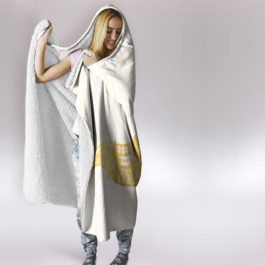 Polynesia White Sunday Hooded Blanket Polynesian Tattoo Plumeria Hibiscus Gold LT14 - Polynesian Pride