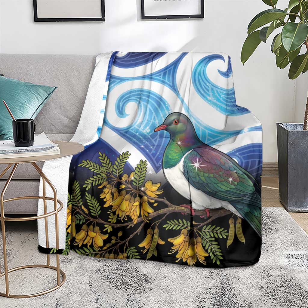 Kekeru New Zealand Matariki Blanket Kukupa Kowhai Maori New Year Blue Version