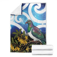 Kekeru New Zealand Matariki Blanket Kukupa Kowhai Maori New Year Blue Version