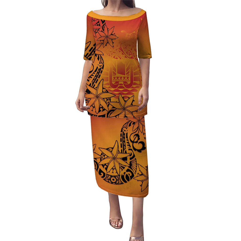 French Polynesia Manta Ray Tattoo Family Matching Puletasi and Hawaiian Shirt Tahiti Hahalua Tiare Maori Gradient Style LT14 Mom's Dress Orange - Polynesian Pride