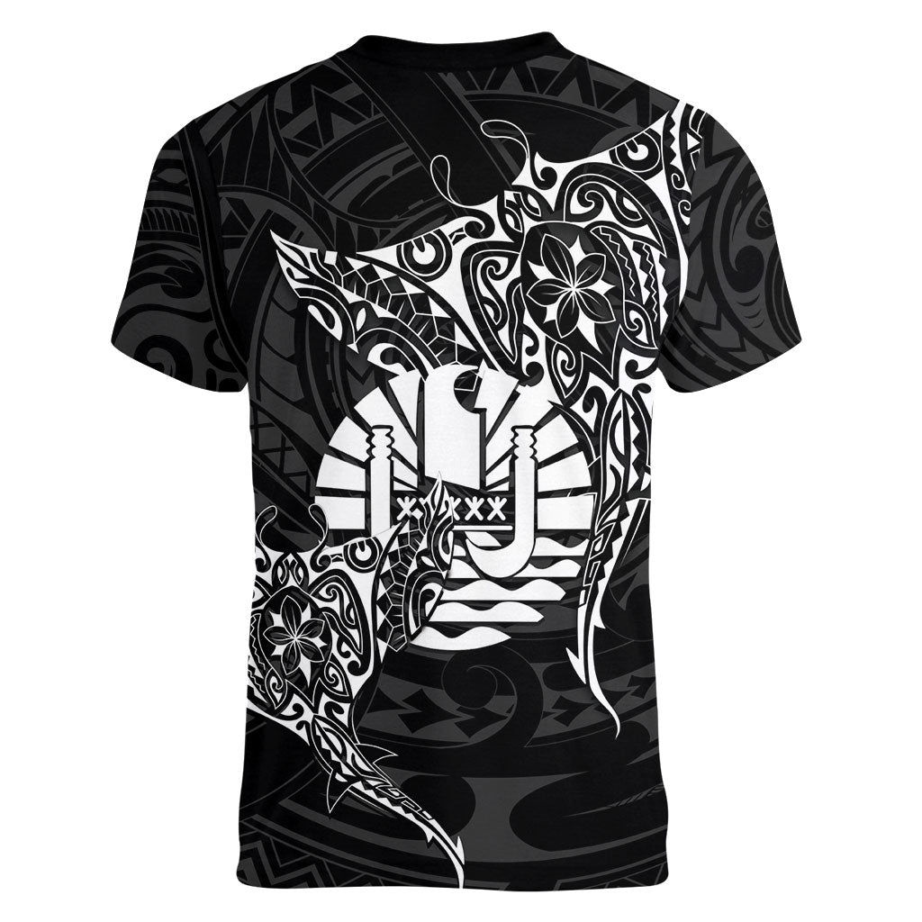 French Polynesia Manta Ray Tattoo Women V-Neck T-Shirt Tahiti Hahalua Turtle Shark Black Color LT14 - Polynesian Pride