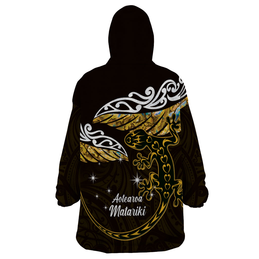 New Zealand Matariki Wearable Blanket Hoodie Maori New Year Silver Fern And Lizard - Gold LT14 - Polynesian Pride