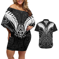 Kia Kaha Te Reo Maori Couples Matching Off Shoulder Short Dress and Hawaiian Shirt Aotearoa Hei Tiki With Hongi LT14 Black - Polynesian Pride