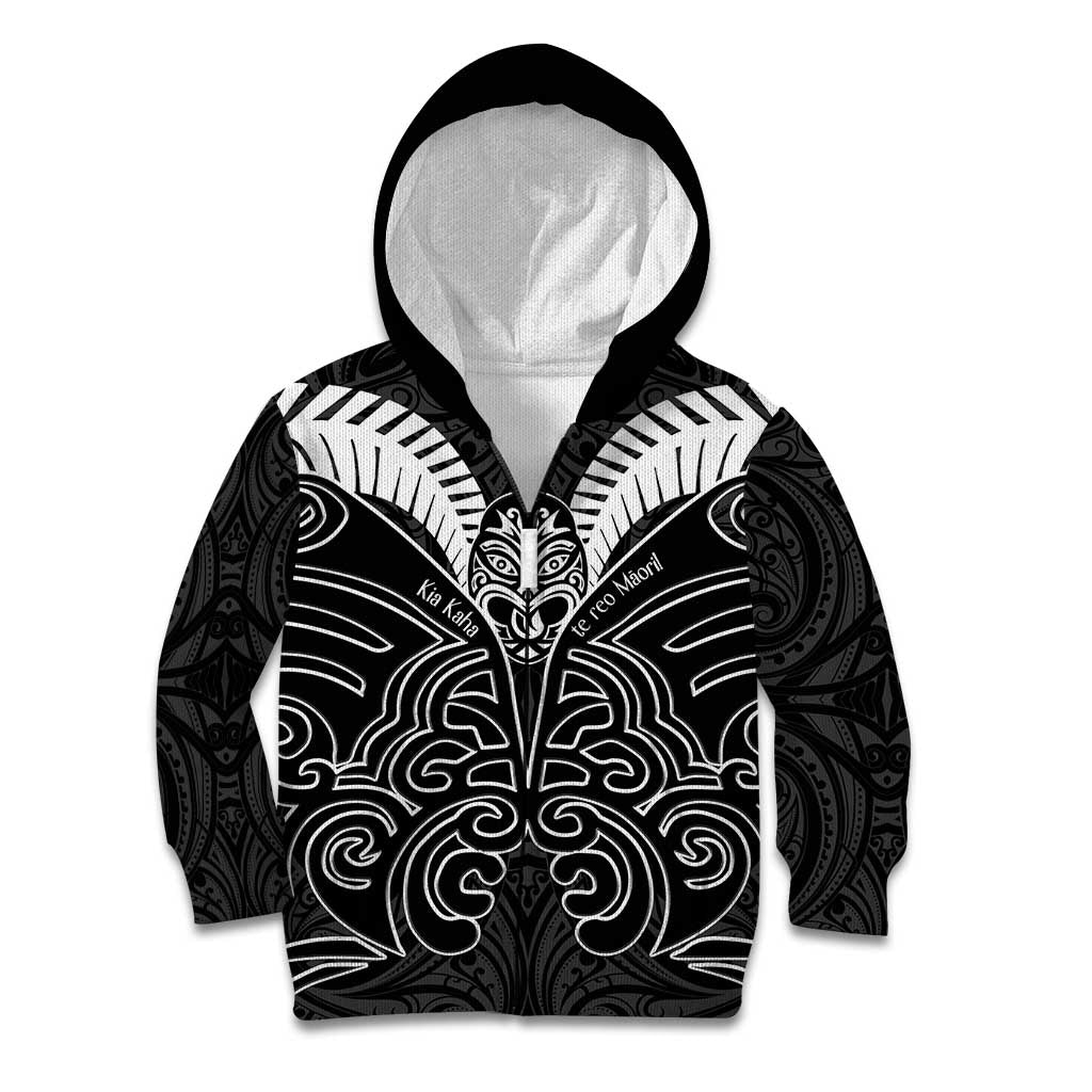 Kia Kaha Te Reo Maori Kid Hoodie Aotearoa Hei Tiki With Hongi LT14 Zip Hoodie Black - Polynesian Pride