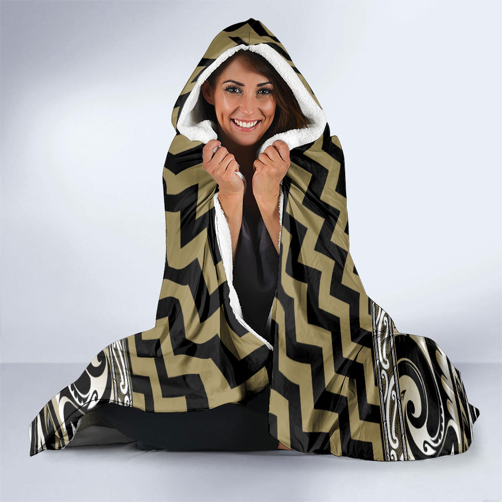 Aotearoa Waikato Tainui Hooded Blanket Maori Iwi Poutama Puhoro Tattoo LT14 - Polynesian Pride