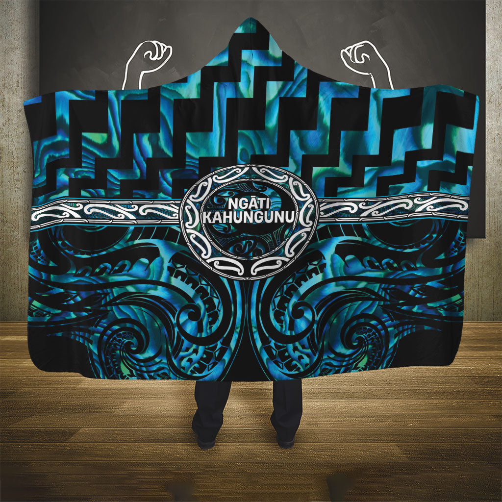 Aotearoa Ngati Kahungunu Hooded Blanket Maori Iwi Poutama Puhoro Tattoo LT14 - Polynesian Pride