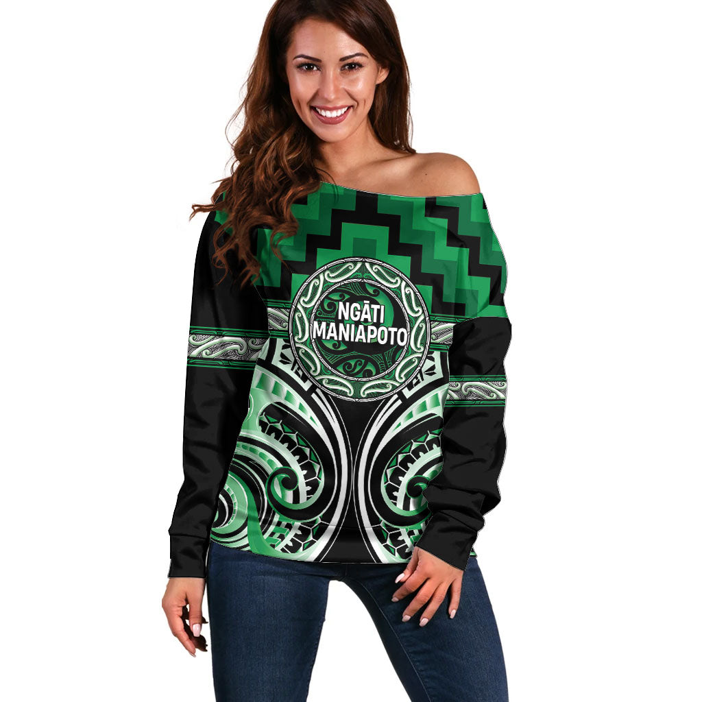Aotearoa Ngati Maniapoto Personalised Off Shoulder Sweater Maori Iwi Poutama Puhoro Tattoo LT14 Women Green - Polynesian Pride