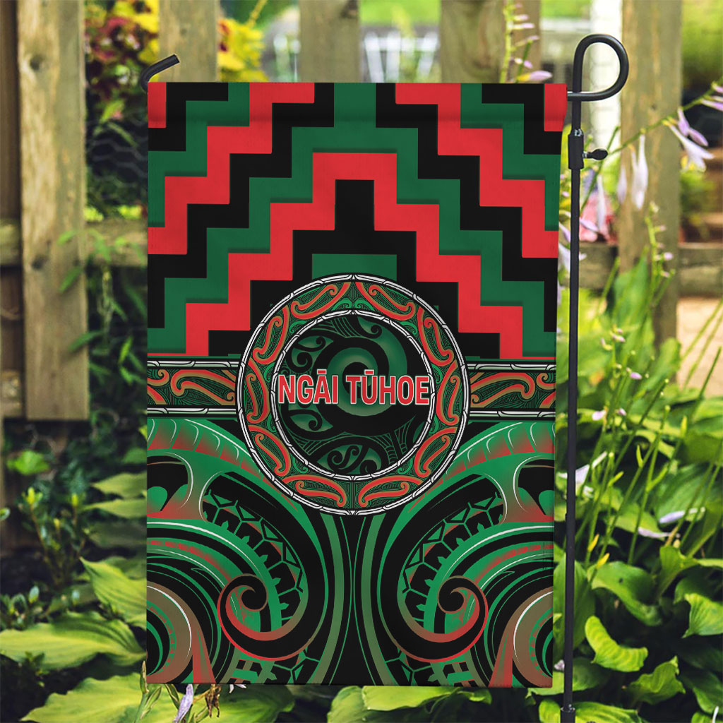 Aotearoa Ngai Tuhoe Garden Flag Maori Iwi Poutama Puhoro Tattoo LT14 Garden Flag Green - Polynesian Pride