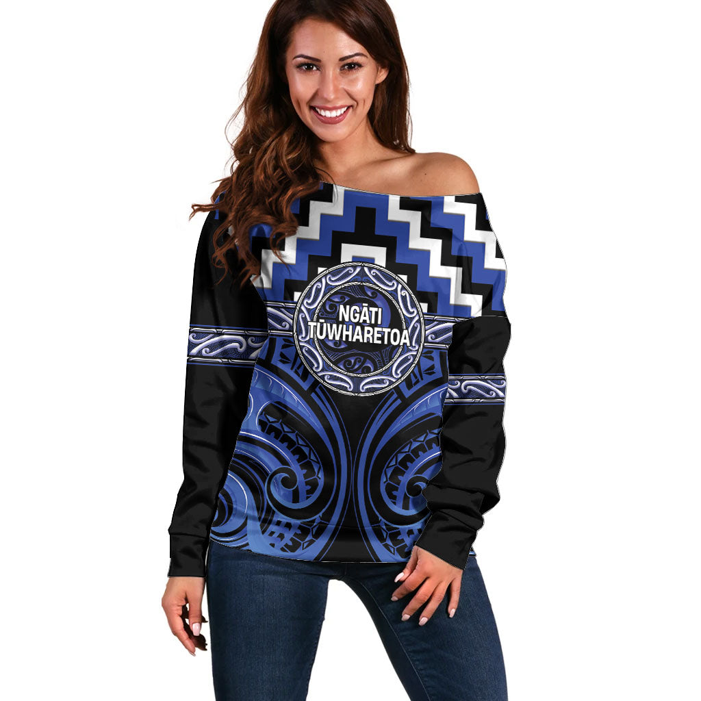 Aotearoa Ngati Tuwharetoa Personalised Off Shoulder Sweater Maori Iwi Poutama Puhoro Tattoo LT14 Women Blue - Polynesian Pride