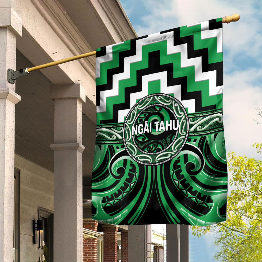 Aotearoa Ngai Tahu Garden Flag Maori Iwi Poutama Puhoro Tattoo LT14 House Flag Green - Polynesian Pride