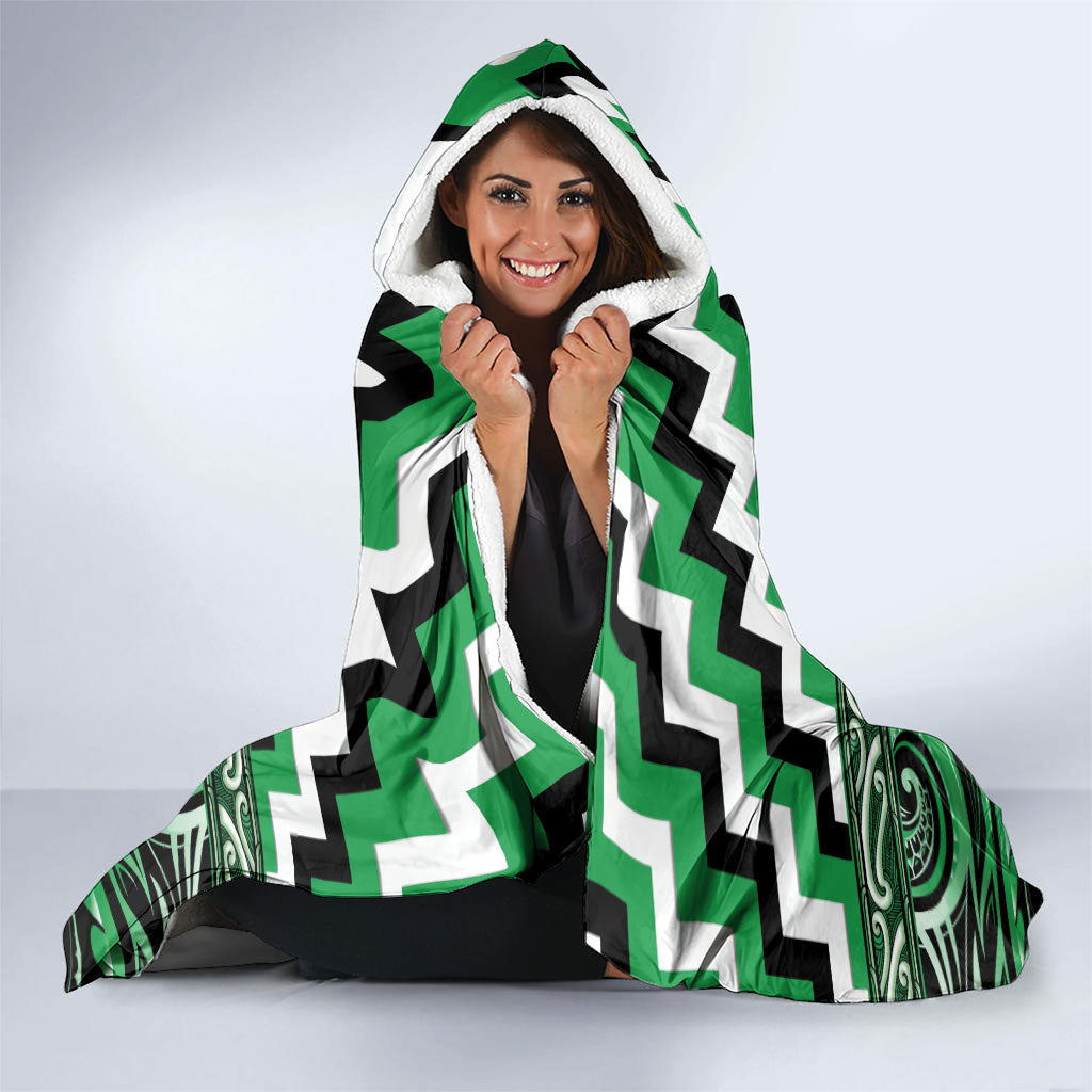 Aotearoa Ngai Tahu Hooded Blanket Maori Iwi Poutama Puhoro Tattoo LT14 - Polynesian Pride