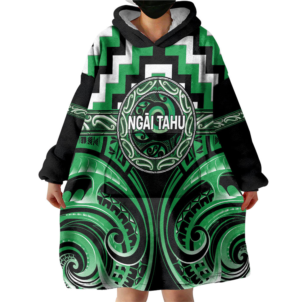 Aotearoa Ngai Tahu Personalised Wearable Blanket Hoodie Maori Iwi Poutama Puhoro Tattoo LT14 - Polynesian Pride