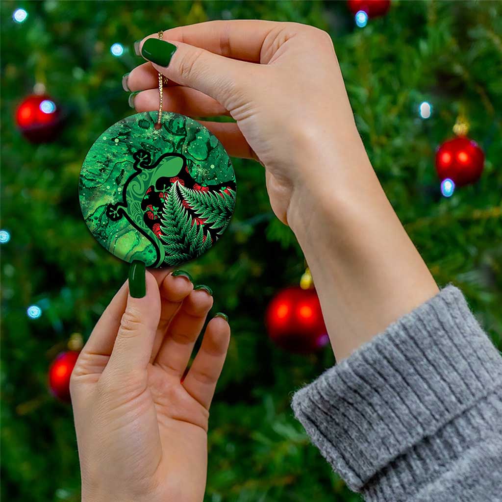New Zealand Gecko Christmas Ceramic Ornament Meri Kirihimete Paua Shell Mix Pohutukawa LT14 - Polynesian Pride