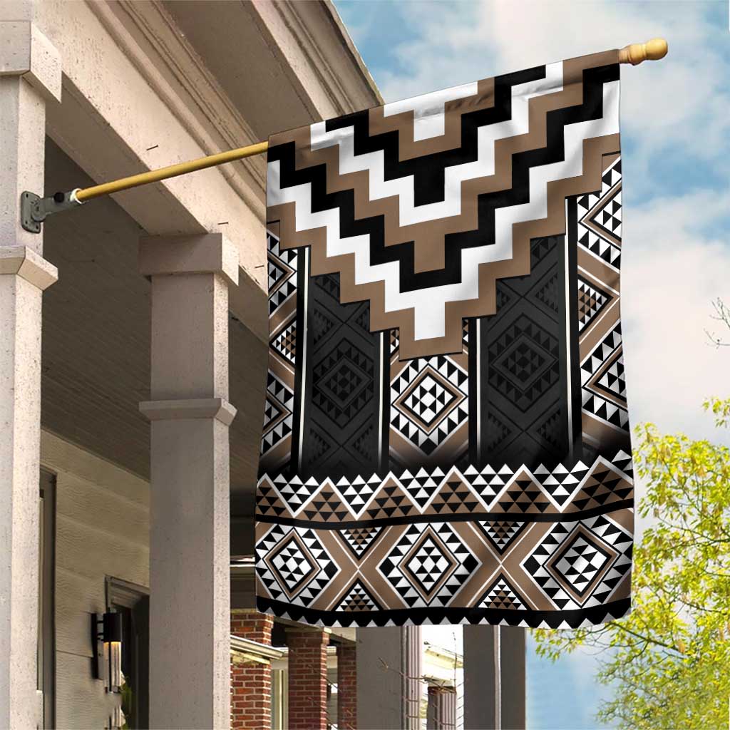 Brown Taniko Aotearoa Garden Flag Niho Taniwha Mix Poutama LT14