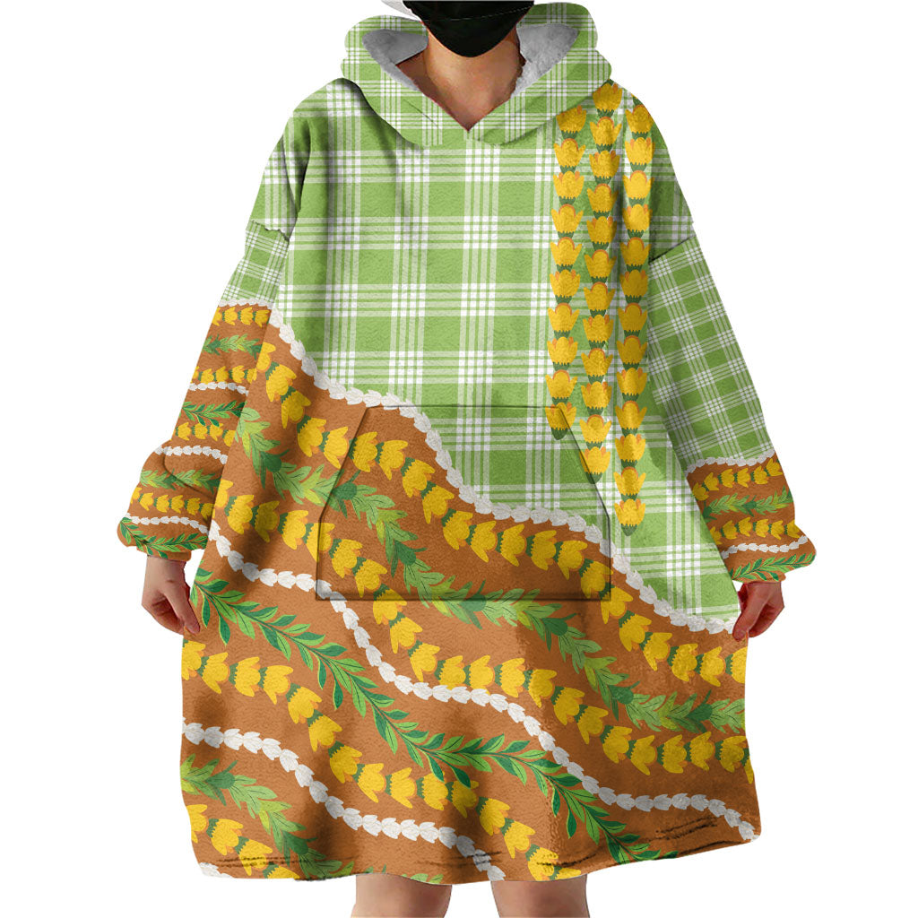 Hawaii Leis Palaka Motifs Wearable Blanket Hoodie Pikake Pakalana Maile Ilima Kakau Style LT14 - Polynesian Pride
