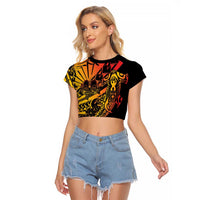 Gradient Marquesas Islands Raglan Cropped T Shirt Marquesan Matatiki Hammerhead Shark Patutiki LT14 Female Yellow - Polynesian Pride