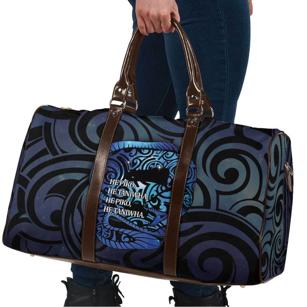 Tuna Eel New Zealand Matariki Travel Bag He Piko He Taniwha Maori Pattern