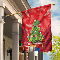 Kakapo New Zealand Christmas Garden Flag Meri Kirihimete Pohutukawa - Red Color LT14 House Flag Red - Polynesian Pride