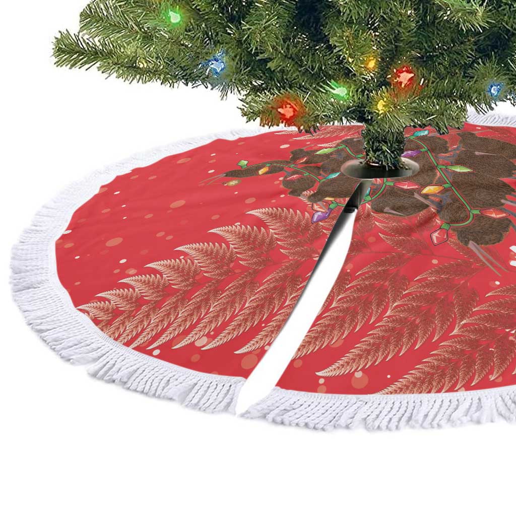 Kiwi New Zealand Christmas Tree Skirt Meri Kirihimete Silver Fern - Red Color LT14 - Polynesian Pride