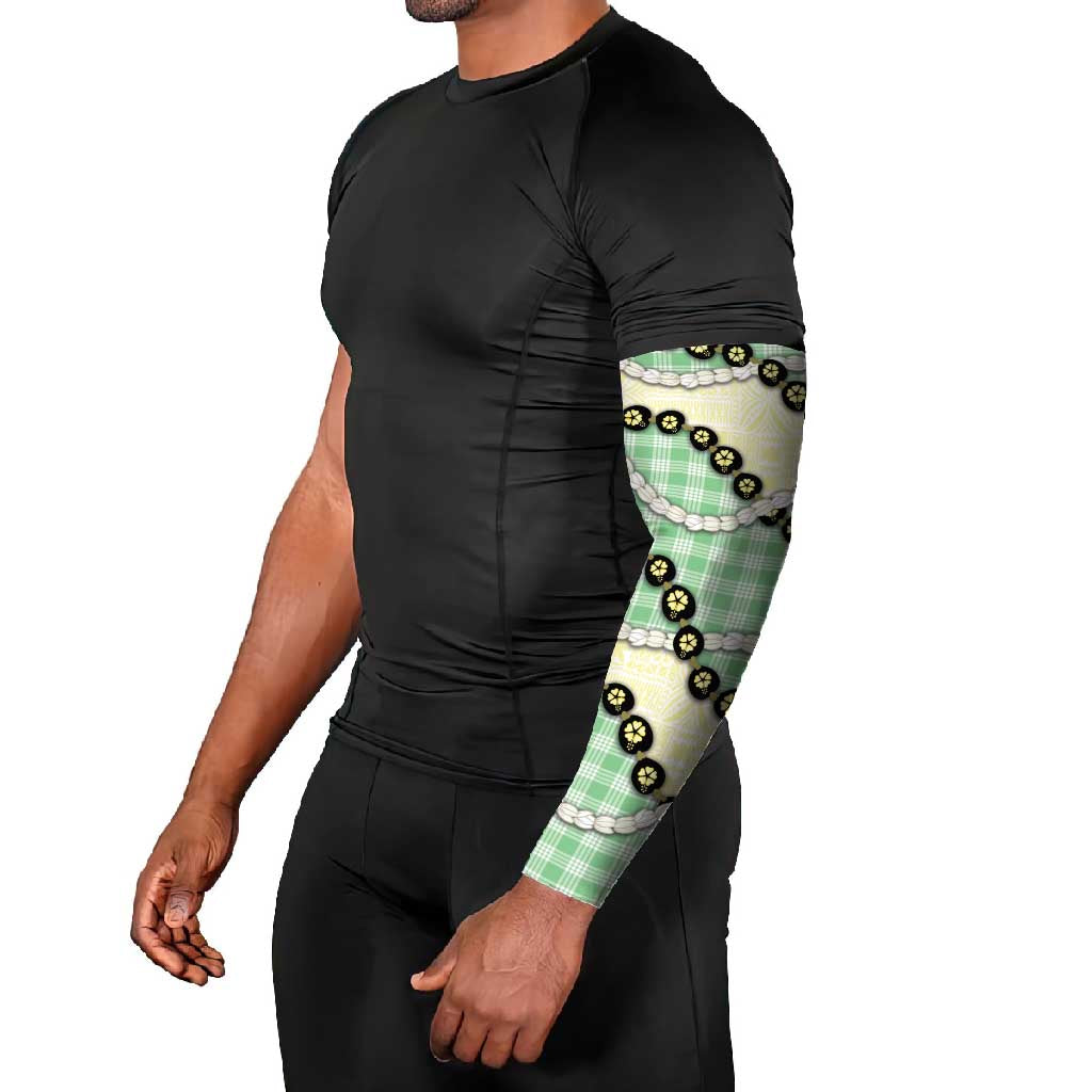 Green Palaka Hawaii Arm Sleeves Kukui Nut Pikake Lei Hawaiian Tapa Pattern - Polynesian Pride