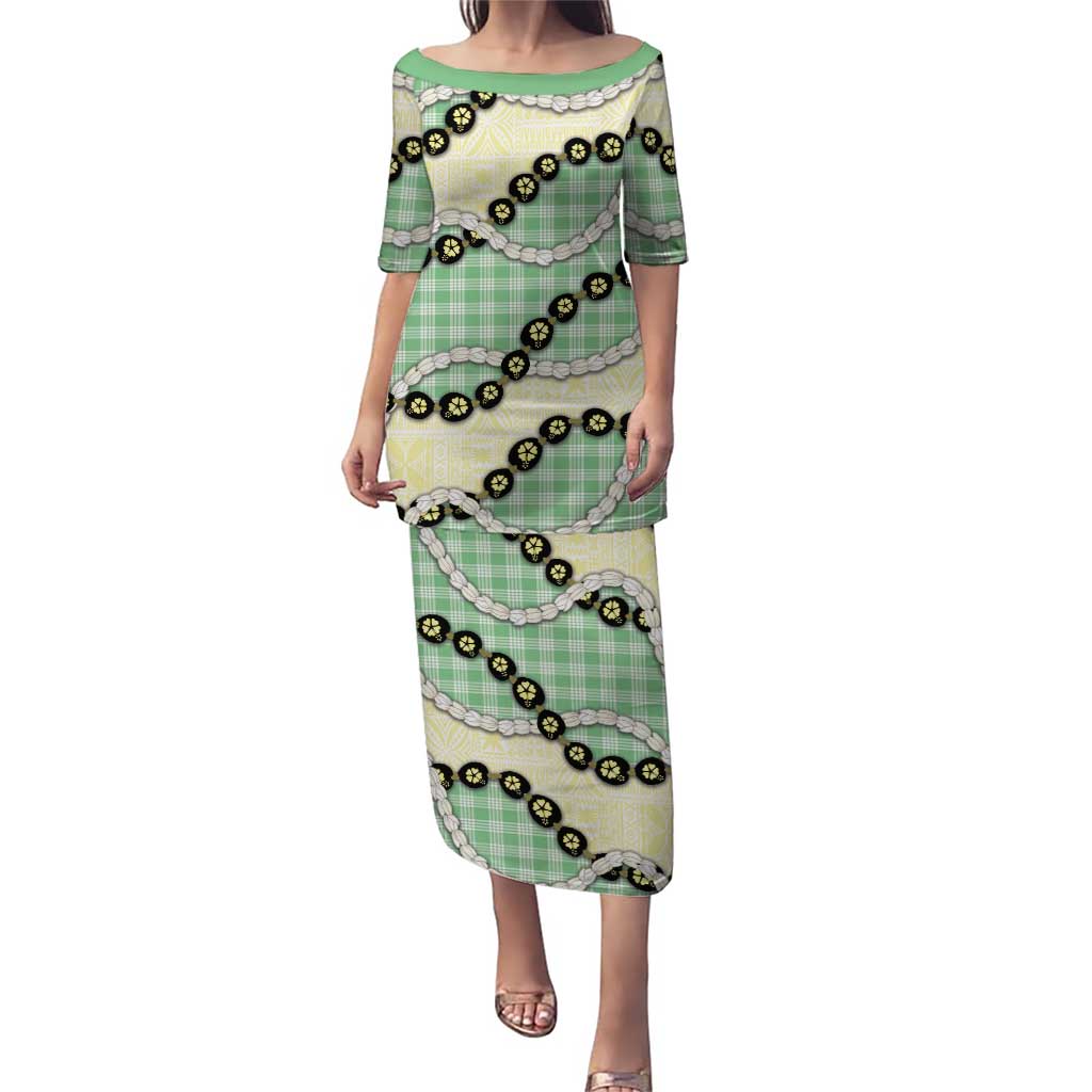 Green Palaka Hawaii Puletasi Kukui Nut Pikake Lei Hawaiian Tapa Pattern - Polynesian Pride