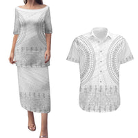 Niue White Sunday Couples Matching Puletasi and Hawaiian Shirt Tapu Fanau Ia Puakenikeni Hiapo Pattern LT14 White - Polynesian Pride