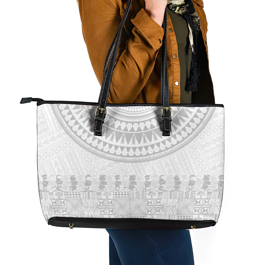 Niue White Sunday Leather Tote Bag Tapu Fanau Ia Puakenikeni Hiapo Pattern - Polynesian Pride