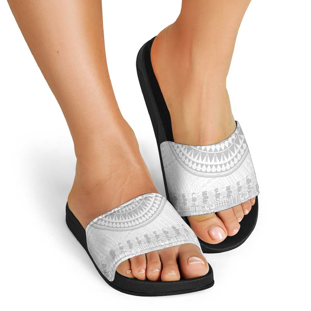 Niue White Sunday Slide Sandals Tapu Fanau Ia Puakenikeni Hiapo Pattern - Polynesian Pride