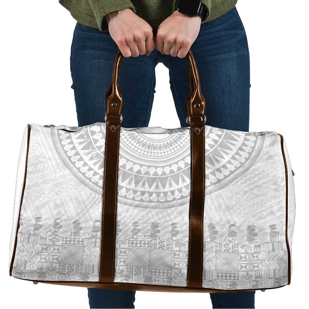 Niue White Sunday Travel Bag Tapu Fanau Ia Puakenikeni Hiapo Pattern LT14 White - Polynesian Pride
