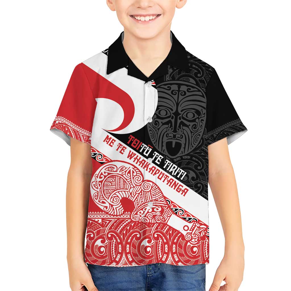 Toitu Te Tiriti Me Te Whakaputanga Family Matching Short Sleeve Bodycon Dress and Hawaiian Shirt Maori Wahaika With Haka Face LT14 Son's Shirt Red - Polynesian Pride