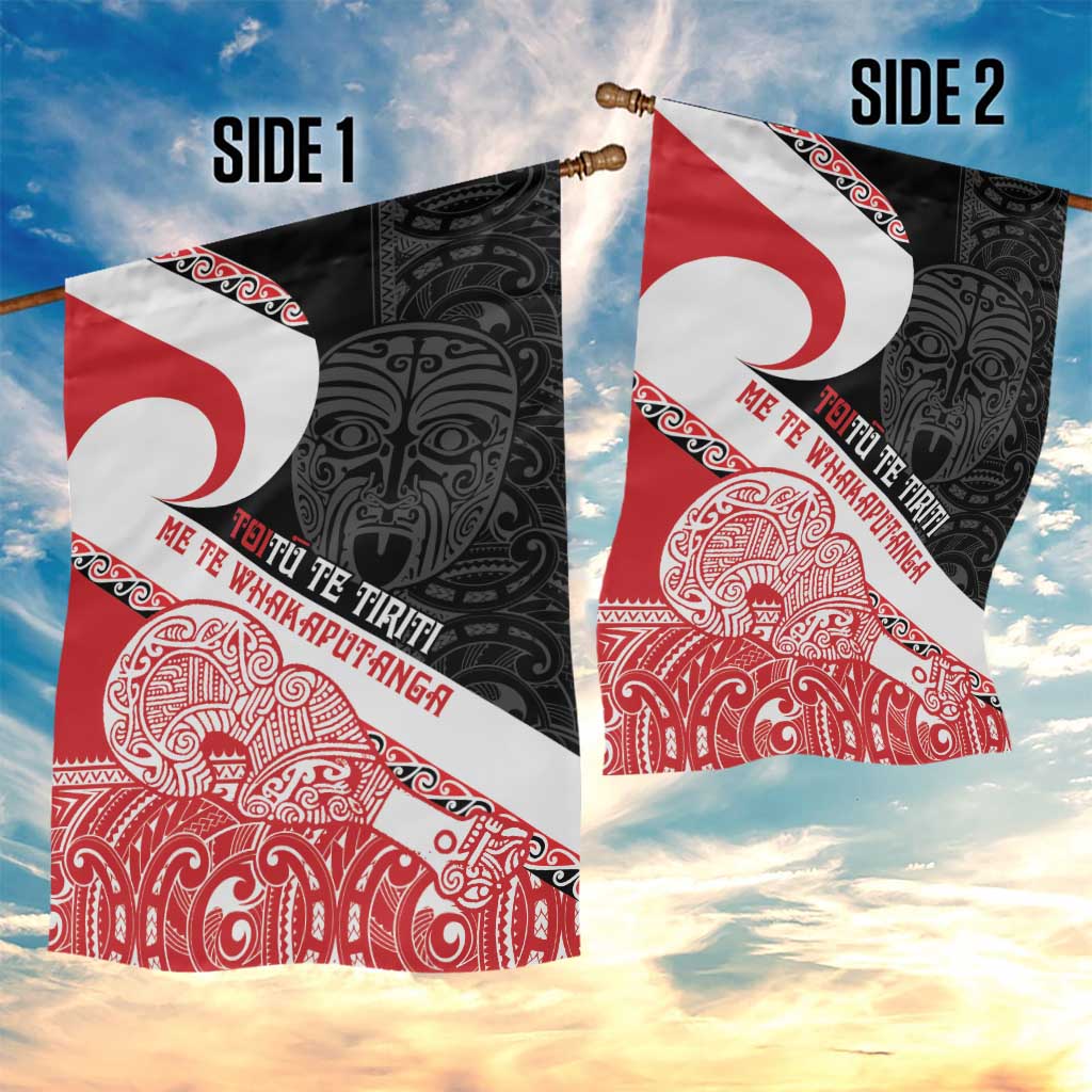 Toitu Te Tiriti Me Te Whakaputanga Garden Flag Maori Wahaika With Haka Face LT14 - Polynesian Pride