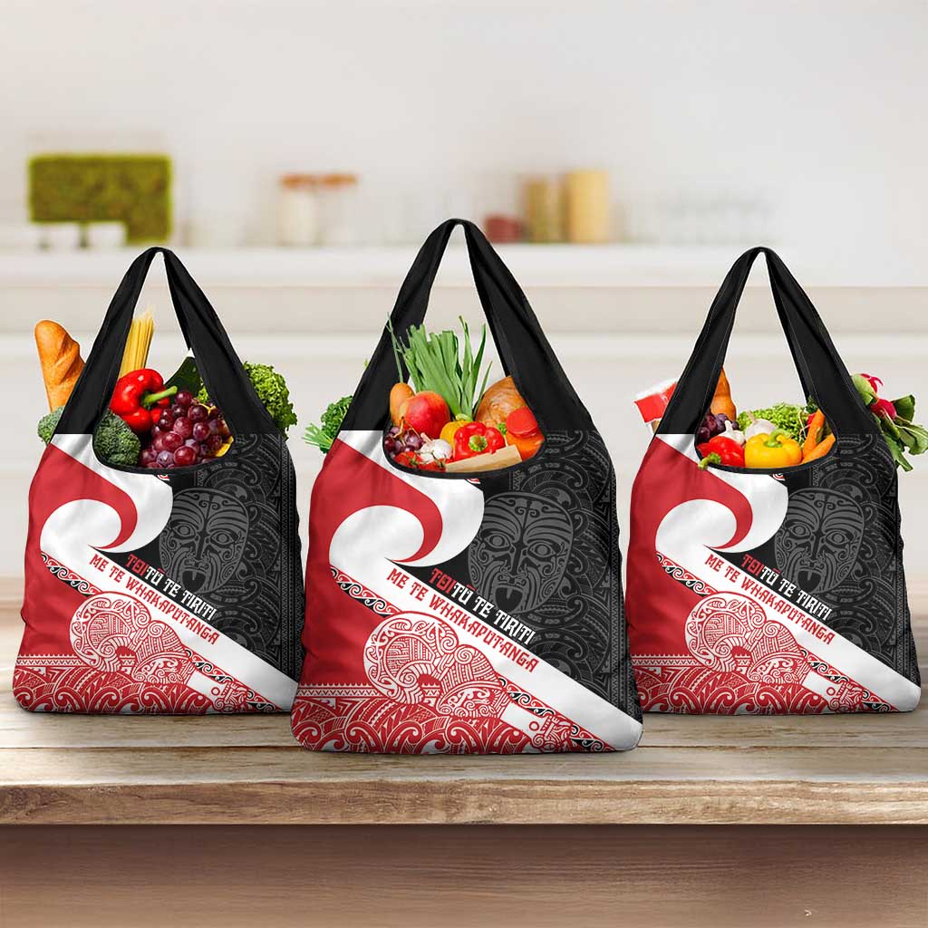 Toitu Te Tiriti Me Te Whakaputanga Grocery Bag Maori Wahaika With Haka Face LT14 3-pack One Size Red - Polynesian Pride