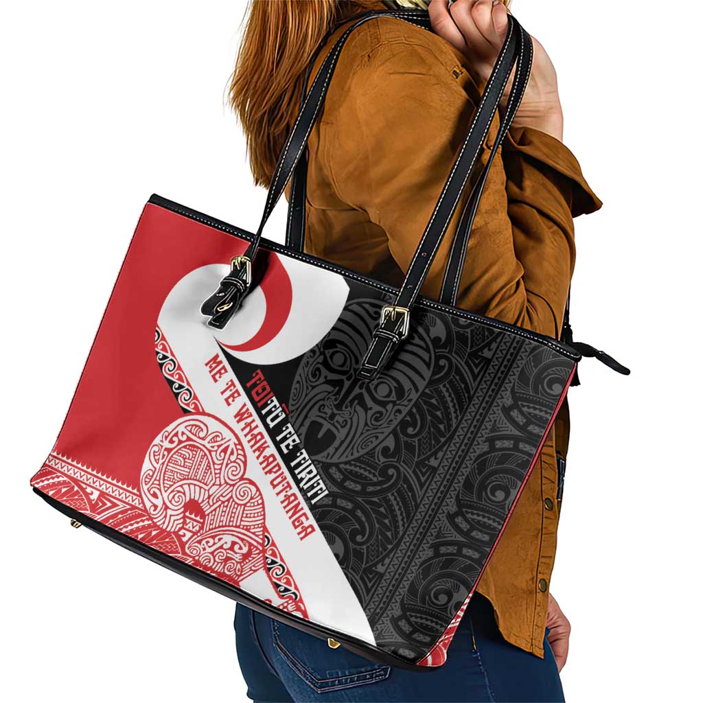 Toitu Te Tiriti Me Te Whakaputanga Leather Tote Bag Maori Wahaika With Haka Face LT14 - Polynesian Pride