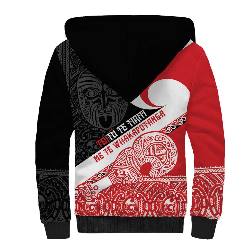 Toitu Te Tiriti Me Te Whakaputanga Sherpa Hoodie Maori Wahaika With Haka Face LT14 - Polynesian Pride