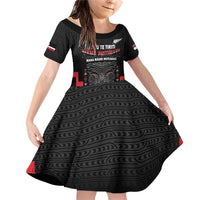 Personalised Toitu Te Tiriti Mana Maori Motuhake Family Matching Off Shoulder Short Dress and Hawaiian Shirt Aotearoa Haka Face Mix Poutama Art LT14 Daughter's Dress Black - Polynesian Pride