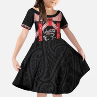 Toitu Te Tiriti O Waitangi Family Matching Puletasi and Hawaiian Shirt Maori Wharenui With Taniko Motifs LT14 Daughter's Dress Red - Polynesian Pride