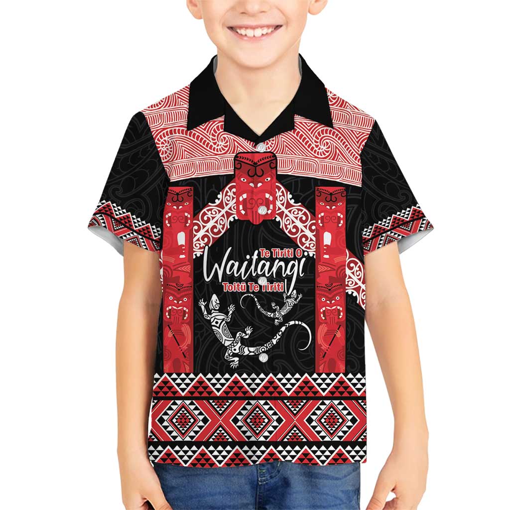 Toitu Te Tiriti O Waitangi Family Matching Summer Maxi Dress and Hawaiian Shirt Maori Wharenui With Taniko Motifs LT14 Son's Shirt Red - Polynesian Pride
