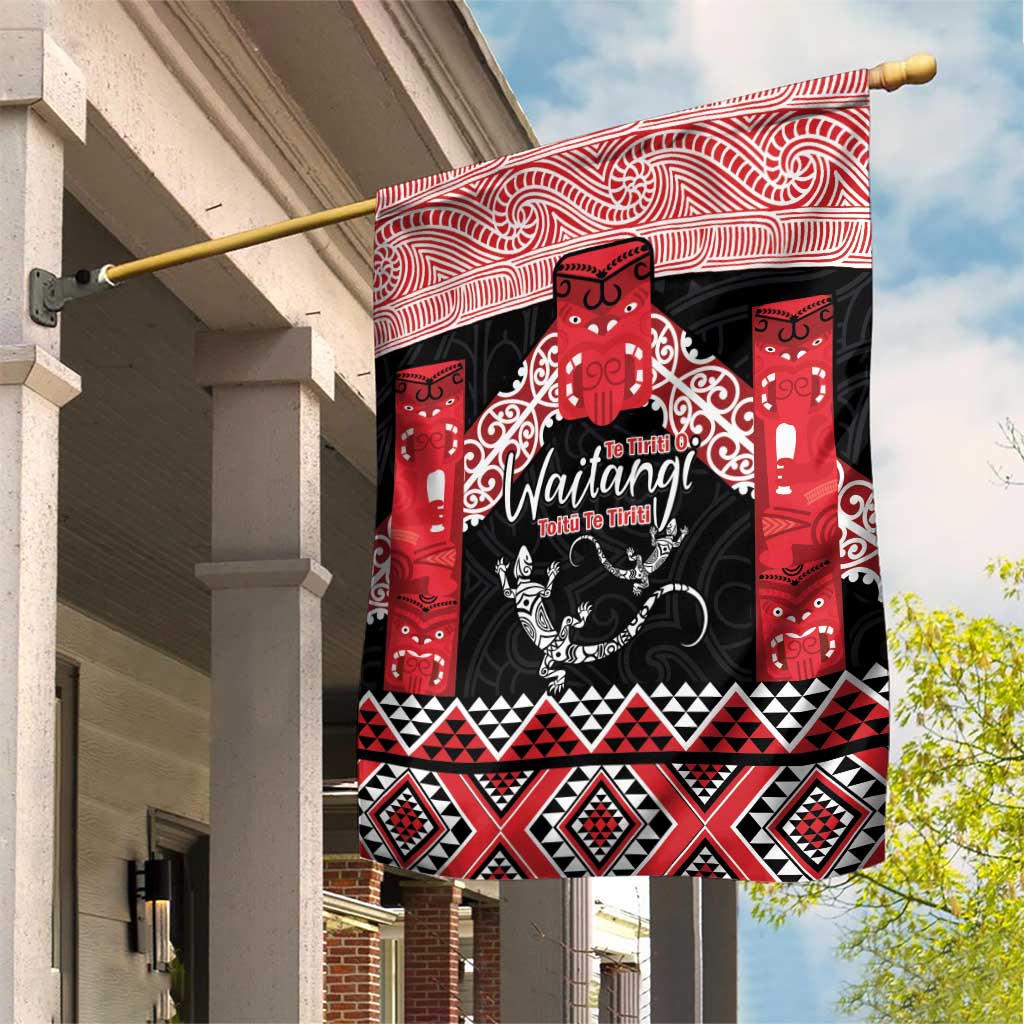 Toitu Te Tiriti O Waitangi Garden Flag Maori Wharenui With Taniko Motifs LT14 House Flag Red - Polynesian Pride