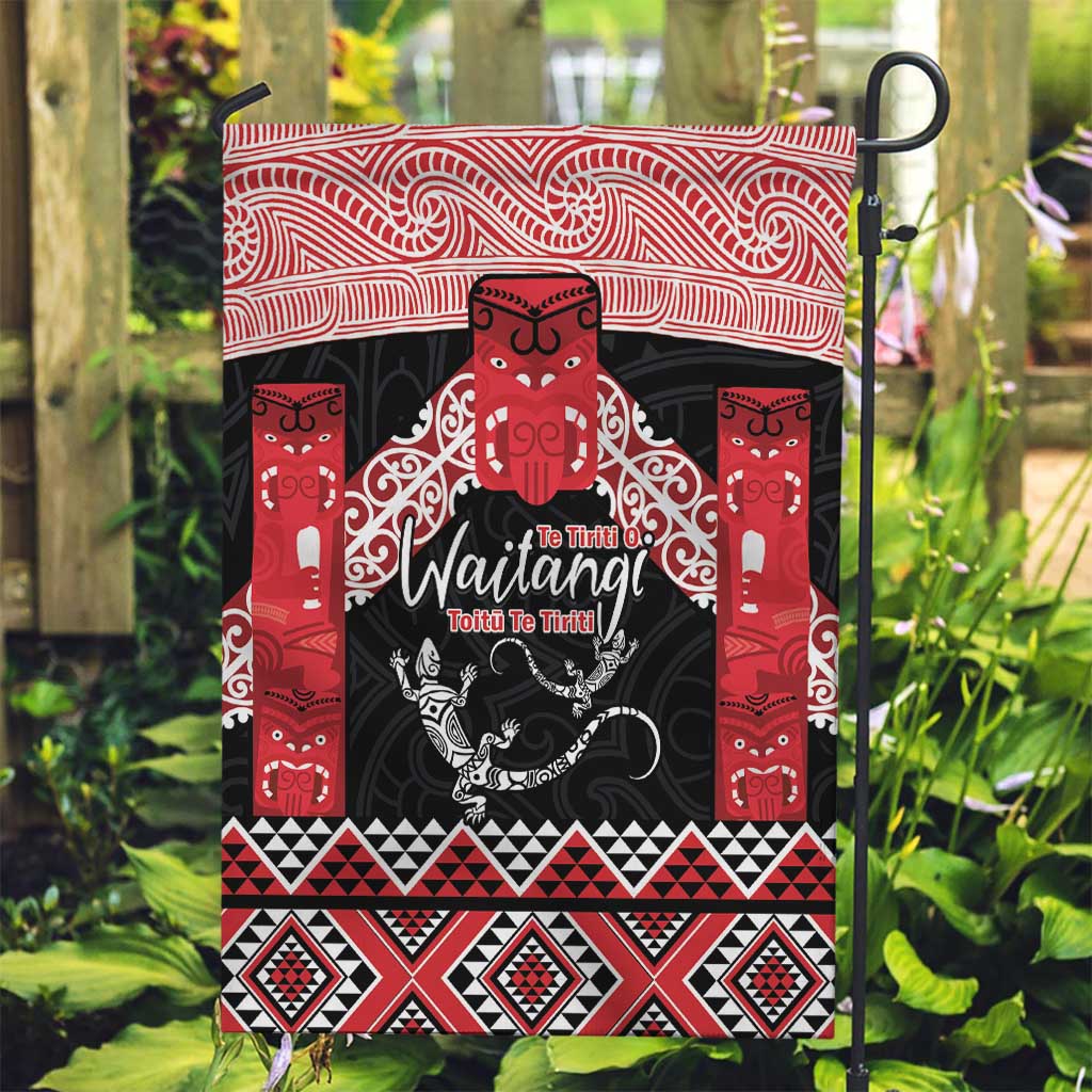 Toitu Te Tiriti O Waitangi Garden Flag Maori Wharenui With Taniko Motifs LT14 Garden Flag Red - Polynesian Pride
