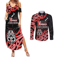New Zealand 1840 Waitangi Day Couples Matching Summer Maxi Dress and Long Sleeve Button Shirt Aotearoa Haka Mask - Red Version LT14 Red - Polynesian Pride
