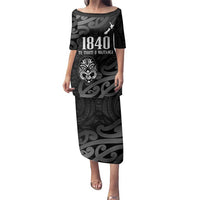 New Zealand 1840 Waitangi Day Family Matching Puletasi and Hawaiian Shirt Aotearoa Haka Mask - Black Version LT14 Mom's Dress Black - Polynesian Pride