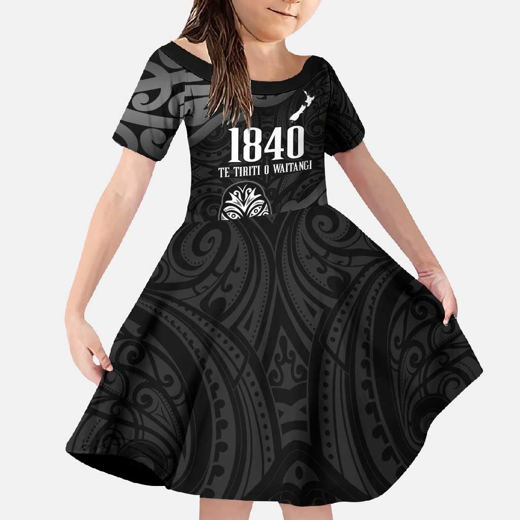 New Zealand 1840 Waitangi Day Family Matching Summer Maxi Dress and Hawaiian Shirt Aotearoa Haka Mask - Black Version LT14 Daughter's Dress Black - Polynesian Pride