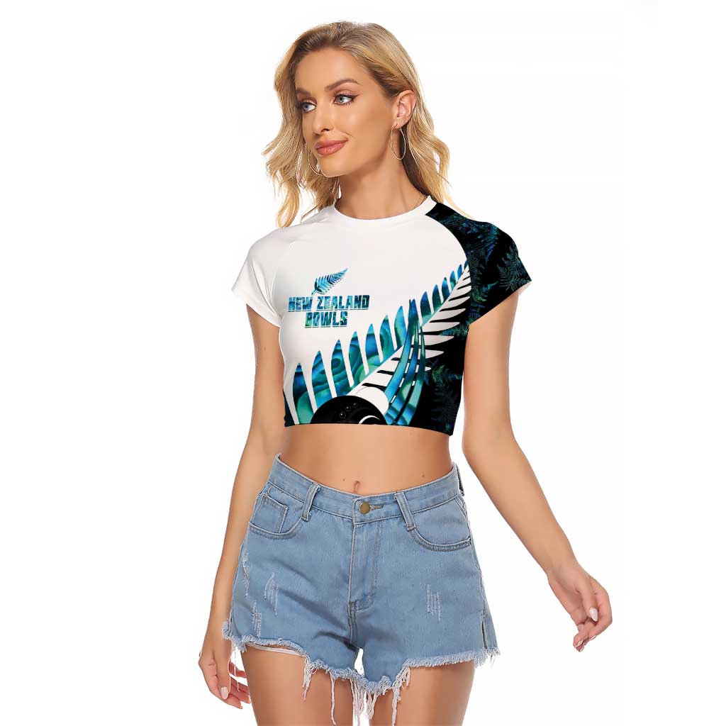 New Zealand Lawn Bowls Custom Raglan Cropped T Shirt Aotearoa Silver Fern Paua Shell LT14 Female Black - Polynesian Pride
