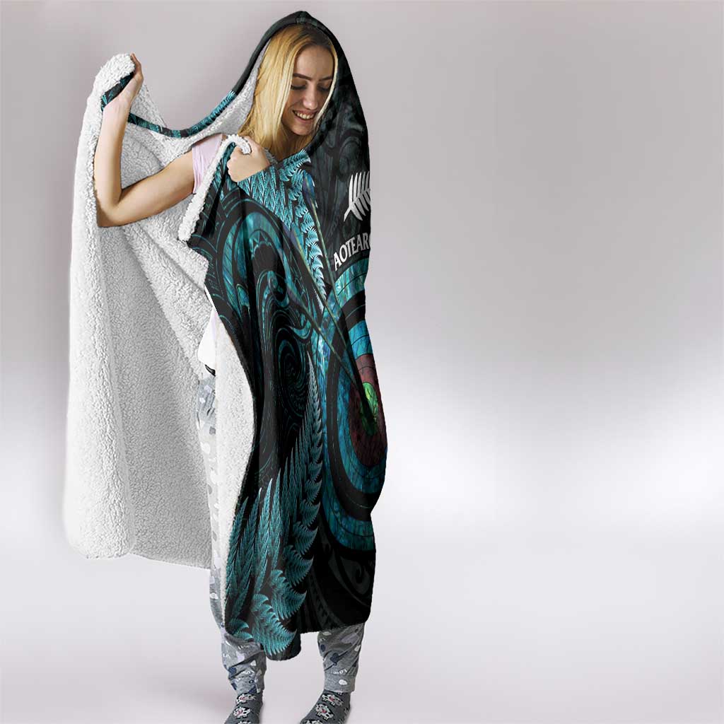 New Zealand Archery Hooded Blanket Aotearoa Silver Fern Maori - Polynesian Pride