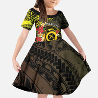 Vanuatu Christmas Family Matching Summer Maxi Dress and Hawaiian Shirt Vanuatuan Pig Tusk - Meri Krismas! LT14 Daughter's Dress Black - Polynesian Pride