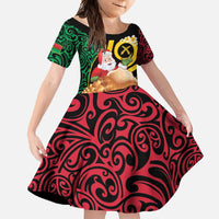 Vanuatu Christmas Family Matching Tank Maxi Dress and Hawaiian Shirt Vanuatuan Conch Shell - Meri Krismas! LT14 Daughter's Dress Black - Polynesian Pride