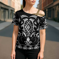 Black Ngaru Taniko With Aotearoa Maori Tattoo Cross Shoulder Shirt LT14 - Polynesian Pride