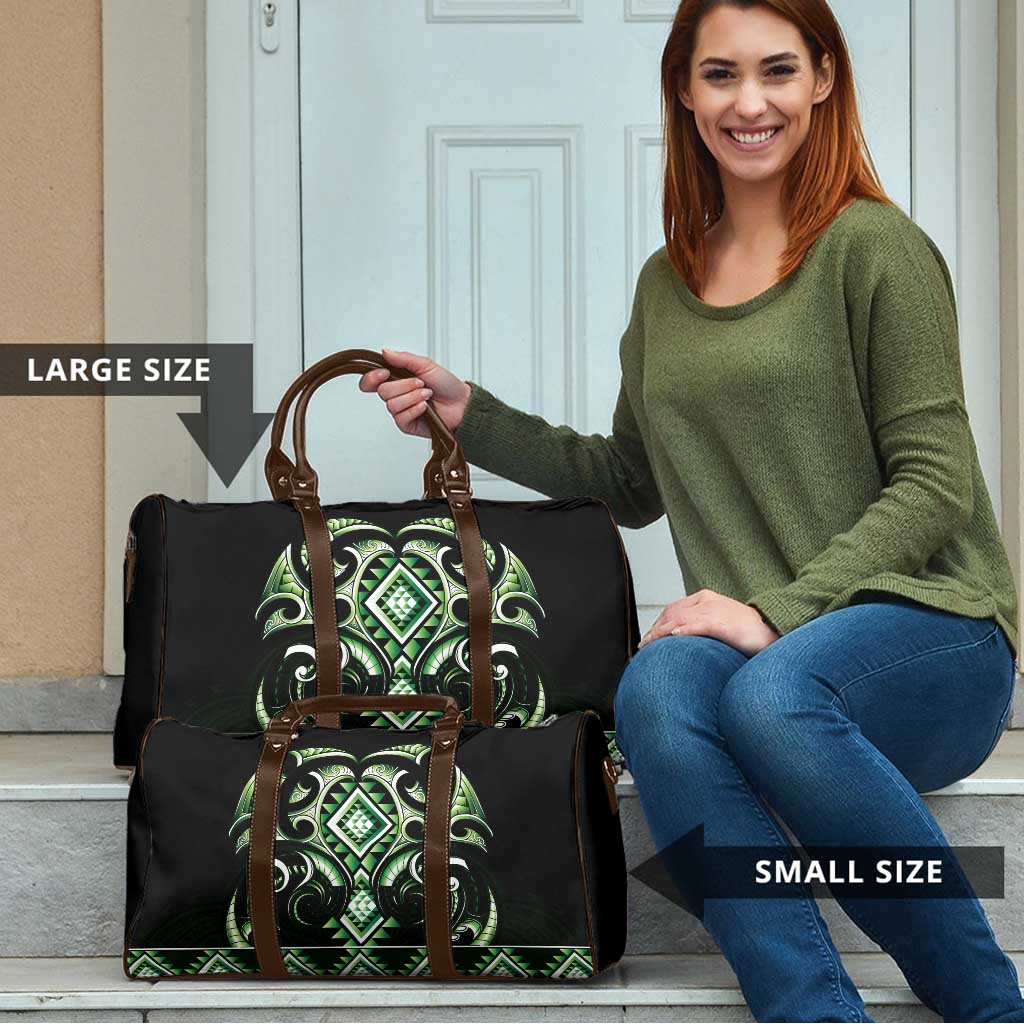 Green Ngaru Taniko With Aotearoa Maori Tattoo Travel Bag - Polynesian Pride